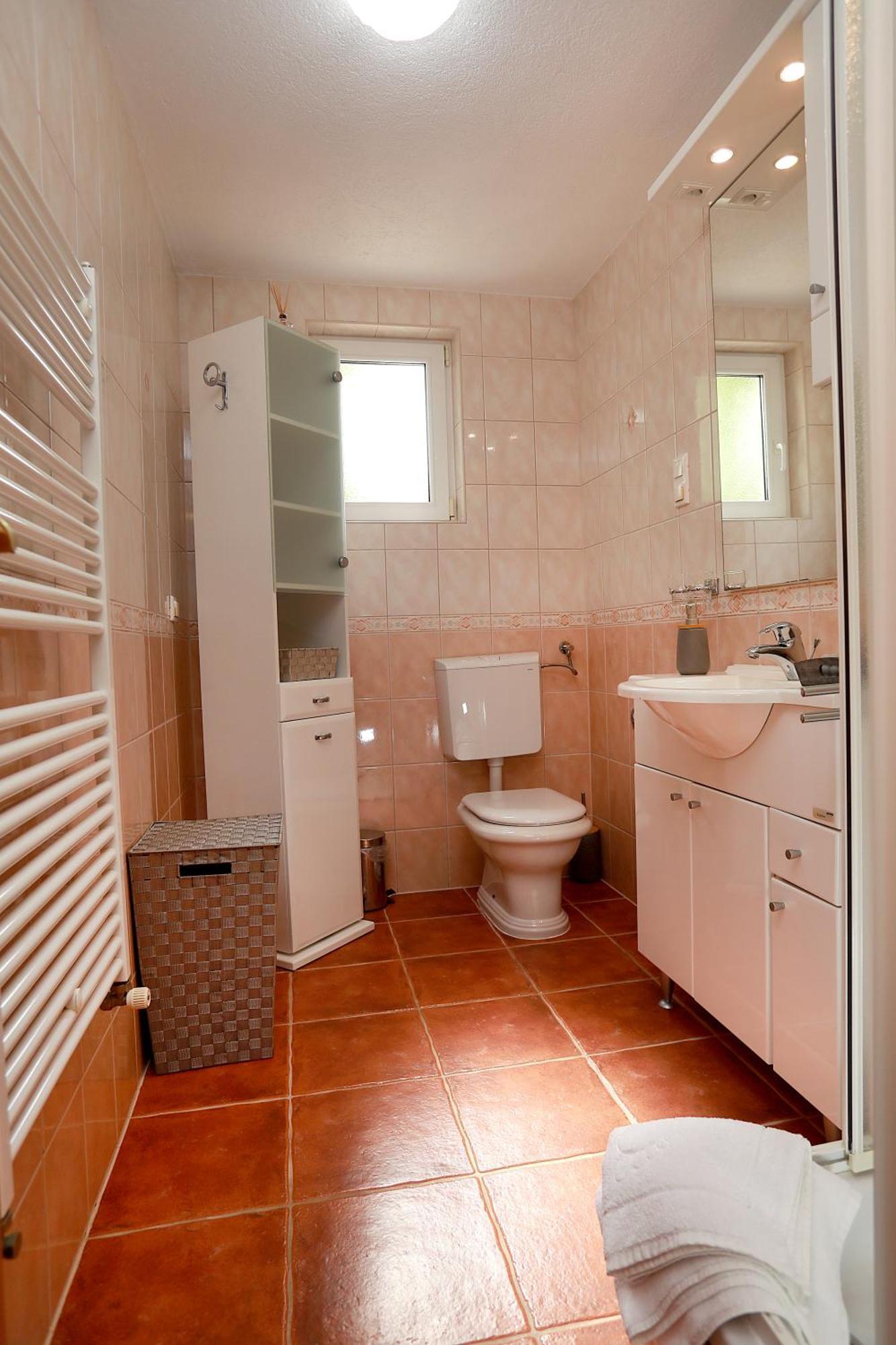 Apartment Nevistic